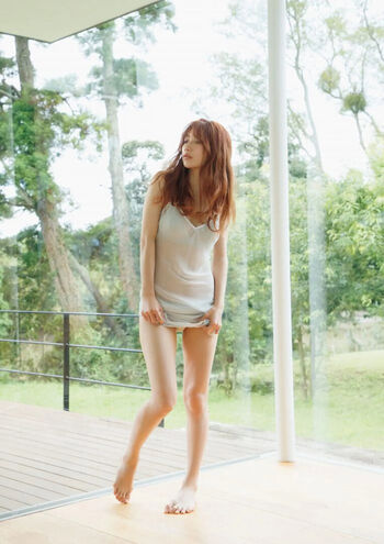 Maki Goto