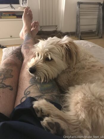 male_feet_uk