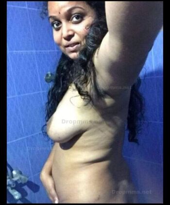 Leaked Mallu aunty private photo viral onlyfans