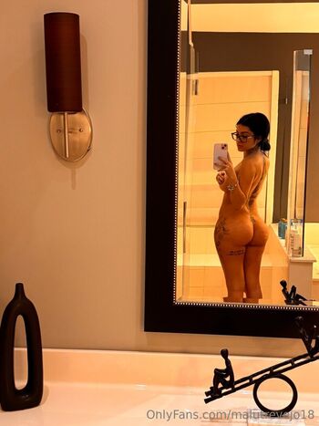 Leaked Malu trevejo  page private photo viral onlyfans