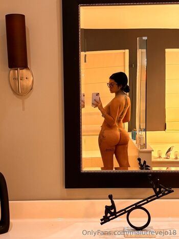 Leaked Malu trevejo  page private photo viral onlyfans