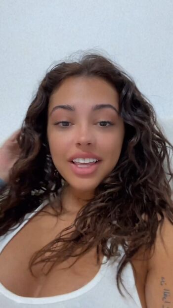 Leaked Malu trevejo private photo viral onlyfans