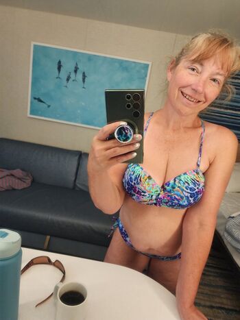 Leaked Mama fox private photo viral onlyfans