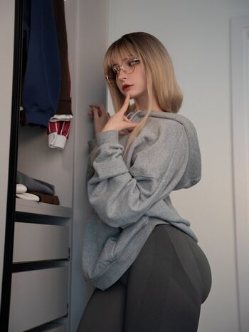 mana_rose
