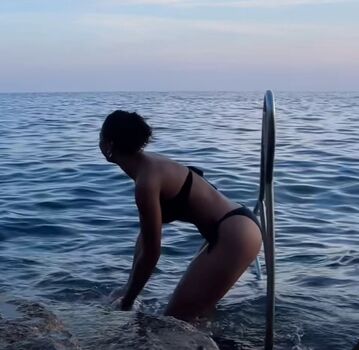 Leaked Manon bresch private photo viral onlyfans