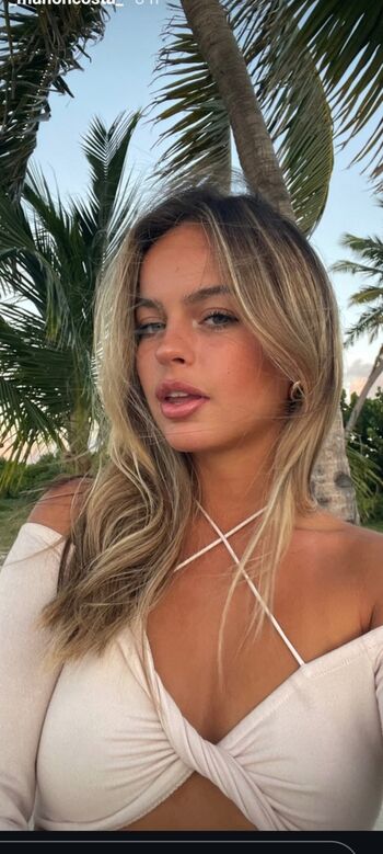 Leaked Manon costa private photo viral onlyfans
