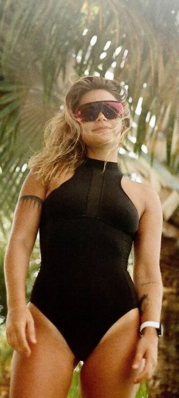 Leaked Manon lanza private photo viral onlyfans