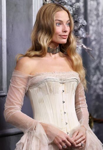 Margot Robbie