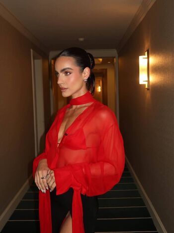 Maria Gabriela De Faria