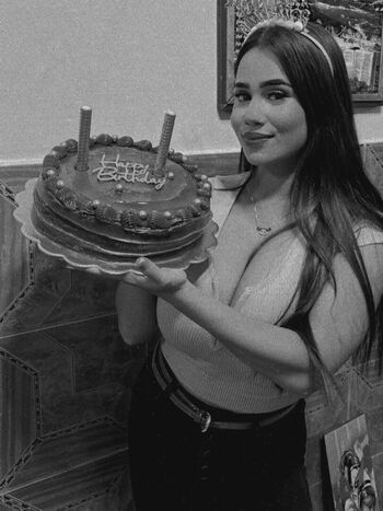 Leaked Maria pernia page private photo viral onlyfans
