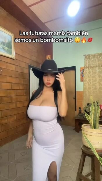 Leaked Maria pernia private photo viral onlyfans