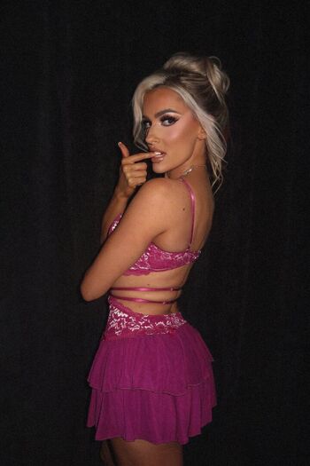 Leaked Mariah may  page private photo viral onlyfans