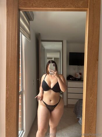 mariana_hoyosr