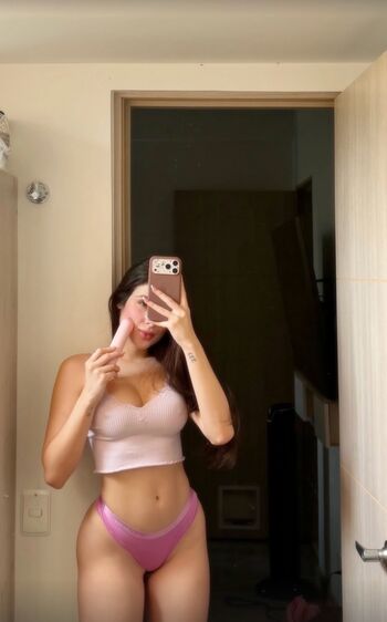 Leaked Mariana santamaria private photo viral onlyfans