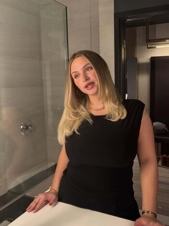 Leaked Marianne surprenant private photo viral onlyfans