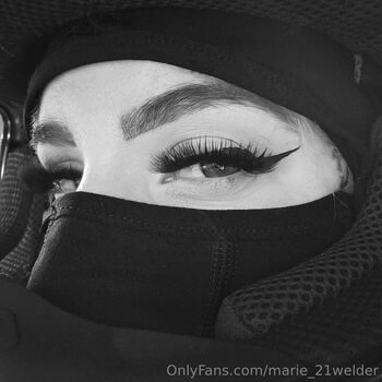 marie_21welder