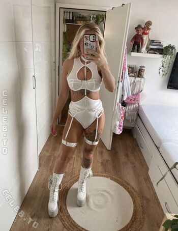 mariela_ella