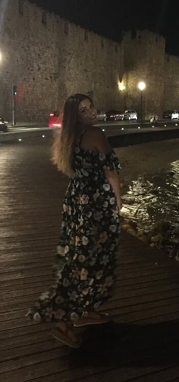 Leaked Marina pezouvani private photo viral onlyfans