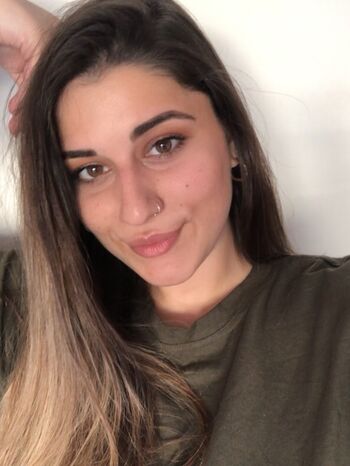 Marina Pezouvani