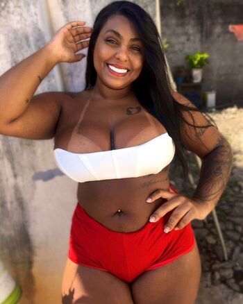 Marinna Julia