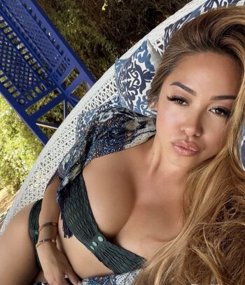 Marjolaine Bui Emission Greg Le Millionnaire