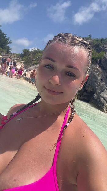 Leaked Marlenejcole private photo viral onlyfans