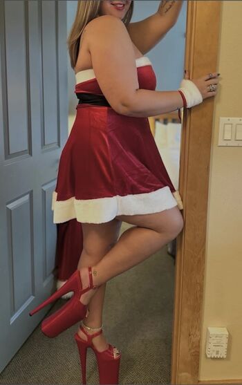 Leaked Marriedandheels private photo viral onlyfans