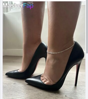 Leaked Marriedandheels private photo viral onlyfans