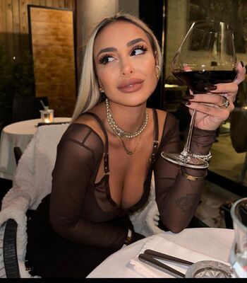 Leaked Martina bandi page private photo viral onlyfans