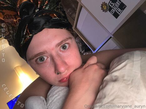 MaryjaneAuryn
