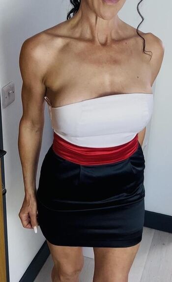 MatureFemaleFitnessFree