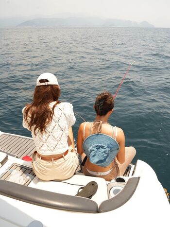 Maureen Montagne (Miss Globe 2021)