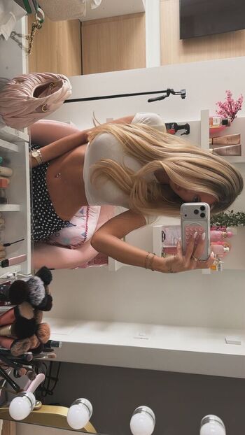 Leaked Maya alessia private photo viral onlyfans