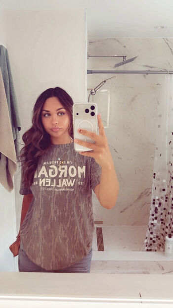 Leaked Maya zaniewski private photo viral onlyfans