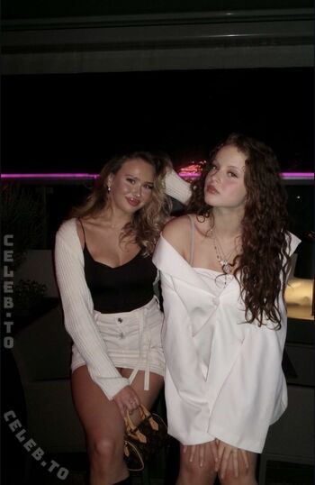 Leaked Mayaa zr private photo viral onlyfans