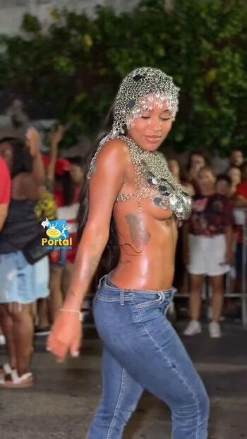 MC Rebecca