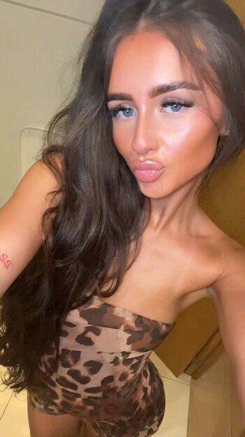 Leaked Mckenzie burgess private photo viral onlyfans