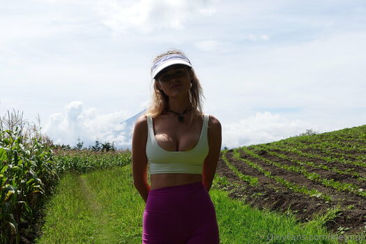 Megan Guthrie