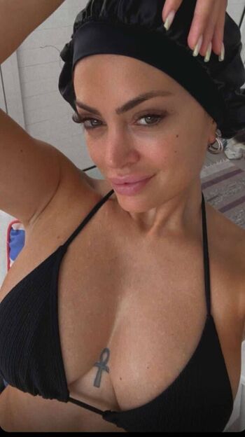 Melanie Da Cruz