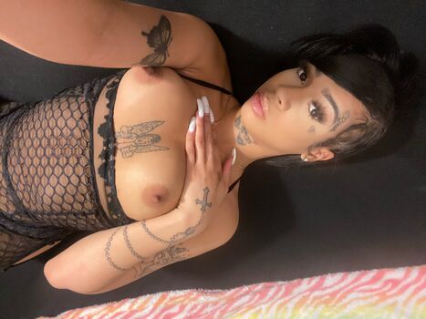 Leaked Melaniericchhh private photo viral onlyfans
