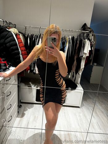 Leaked Melanietesss page private photo viral onlyfans