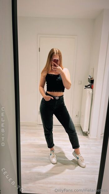 Leaked Melanietesss page private photo viral onlyfans