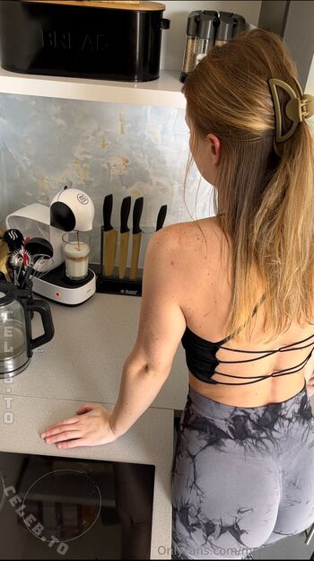 Leaked Melanietesss private photo viral onlyfans