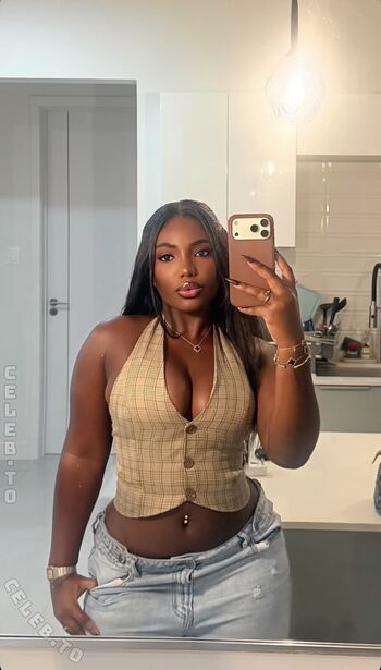 Melaxgoddess