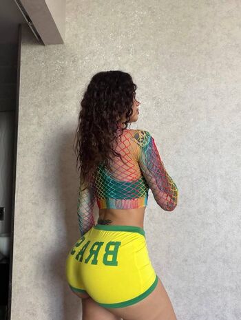 Leaked Melek azad private photo viral onlyfans