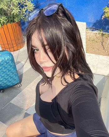 Leaked Melekyiiiit private photo viral onlyfans
