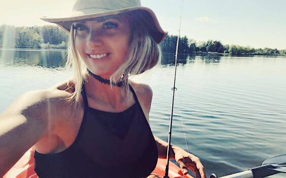 Leaked Melissabackwoods page private photo viral onlyfans