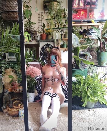 Leaked Melkeroni private photo viral onlyfans