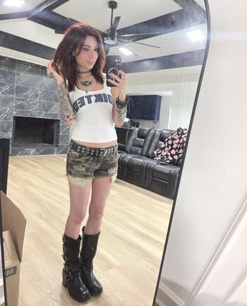 Leaked Meloniemac private photo viral onlyfans