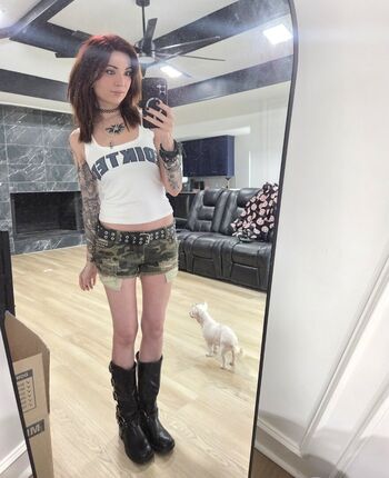 Leaked Meloniemac private photo viral onlyfans